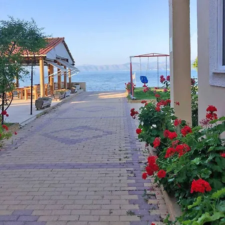 Seafront * Kavos