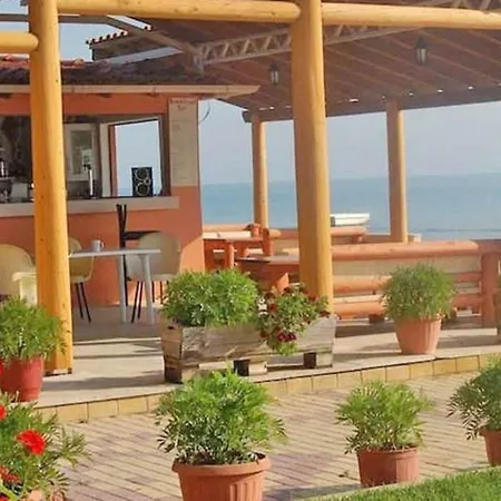 Seafront Aparthotel