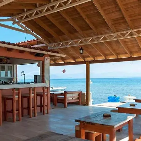 Seafront Aparthotel Kavos