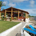 Ξενοδοχείο με διαμερίσματα Seafront 3*