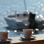 Seafront Κάβος