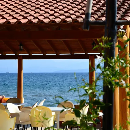 Seafront Кавос