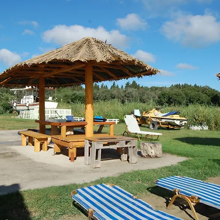 Seafront Апарт-отель
